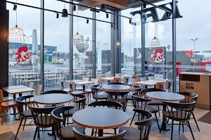 KFC Blackburn - Whitebirk Roundabout KFC Blackburn - Whitebirk Roundabout